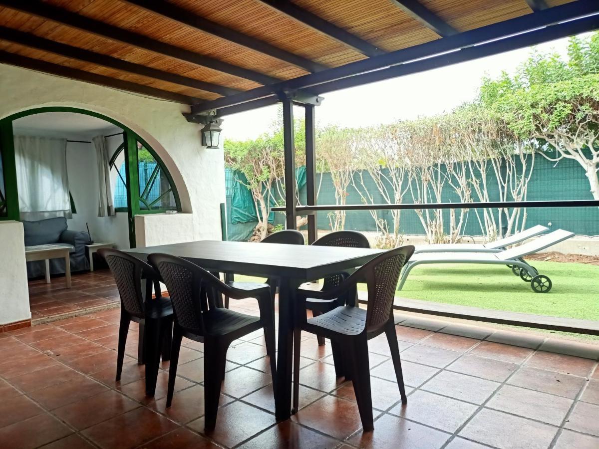 Bungalow En El Sur De Gran Canaria ラスパルマス・デ・グランカナリア エクステリア 写真