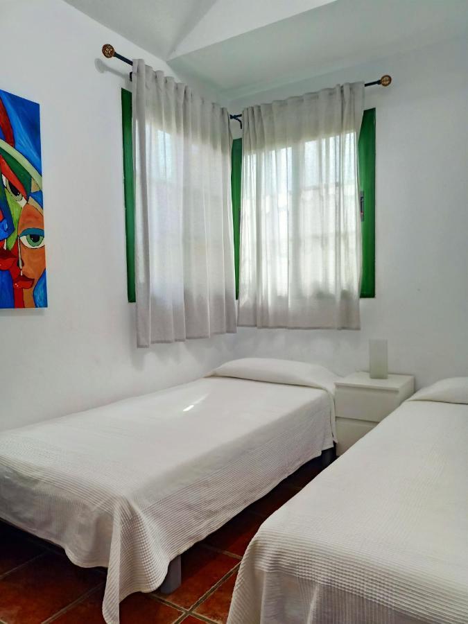Bungalow En El Sur De Gran Canaria ラスパルマス・デ・グランカナリア エクステリア 写真